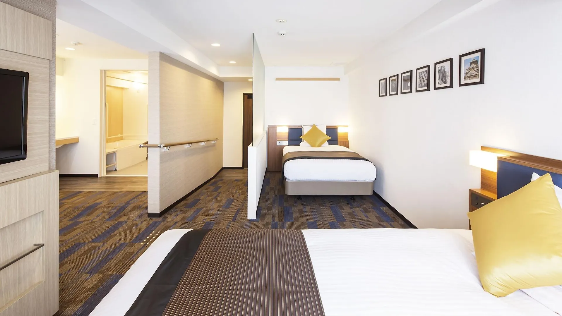 Hotel Mystays Shinsaibashi East Osaka 3*,